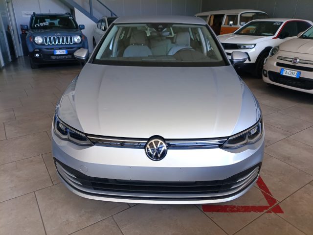 Volkswagen Golf 2.0 TDI DSG SCR Life - foto 2 di 4
