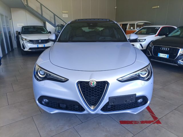 Alfa Romeo Stelvio 2.2 Turbodiesel 210 CV AT8 Q4 Ti - foto 2 di 20