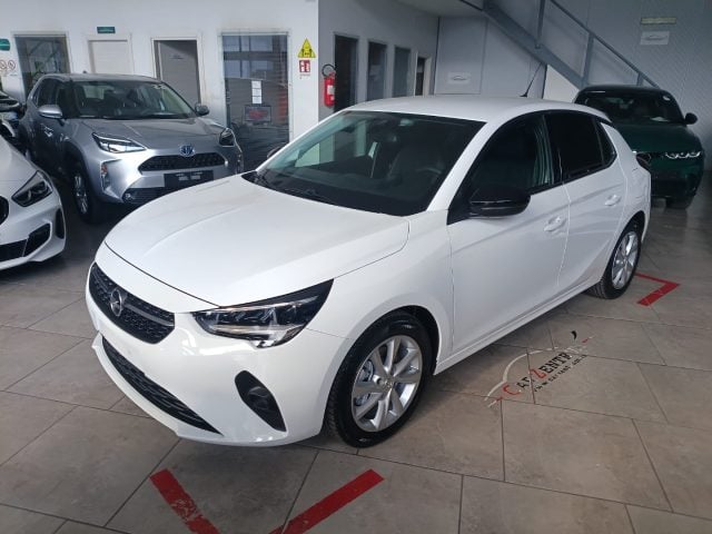 Opel Corsa 1.5 D 100 CV Elegance, del 2023, 120.000 km, in vendita a Potenza (PZ)