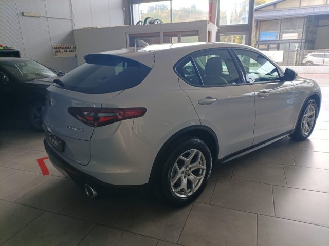 Alfa Romeo Stelvio 2.2 Turbodiesel 190 CV AT8 Q4 Business - foto 4 di 4