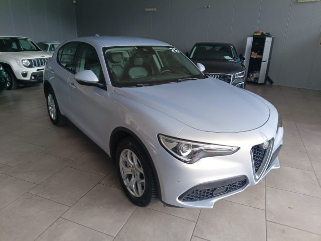 Alfa Romeo Stelvio 2.2 Turbodiesel 190 CV AT8 Q4 Business - foto 3 di 4