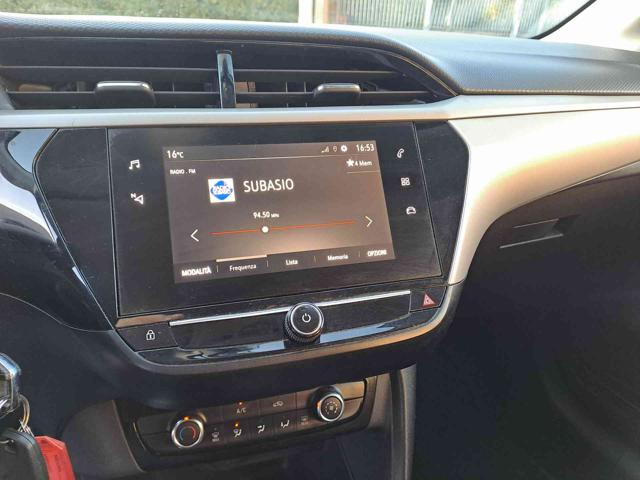 Opel Corsa 1.2 Edition, del 2019, 67.694 km, in vendita a Borgo A Mozzano (LU)