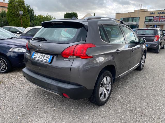 Peugeot 2008 1° serie PureTech 82 Allure - foto 3 di 11