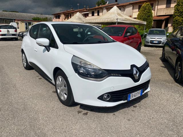Renault Clio 1.2 75CV GPL 5 porte Live - foto 2 di 10