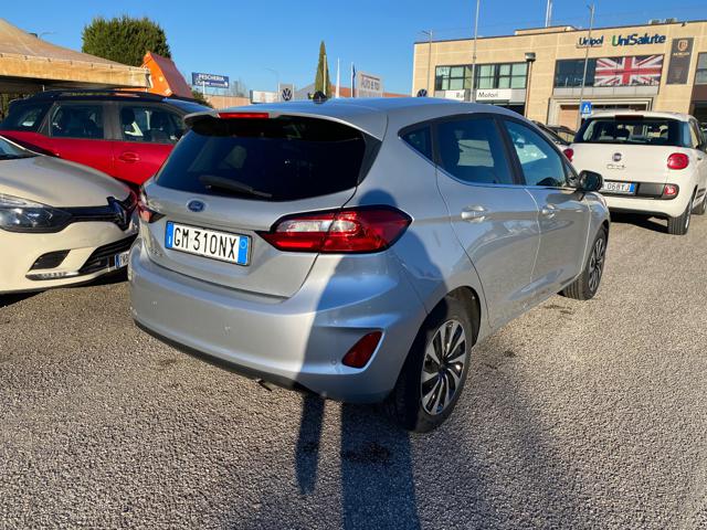 Ford Fiesta 1.1 75 CV 5 porte Titanium - foto 3 di 4