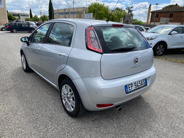 Fiat Punto 1.3 MJT II 75 CV 5 porte Lounge - foto 4 di 4