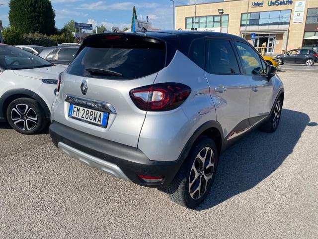 Renault Captur dCi 8V 90 CV EDC Start&Stop Energy Initiale Paris - foto 3 di 4