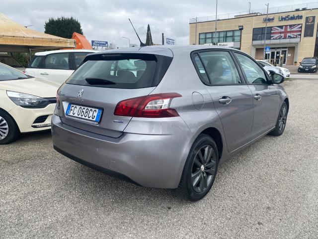 Peugeot 308 BlueHDi 100 S&S Active - foto 3 di 4