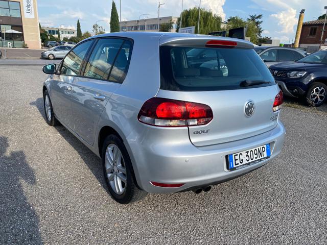 Volkswagen Golf 2.0 TDI 140CV DPF 4motion 5p. Highline - foto 4 di 10