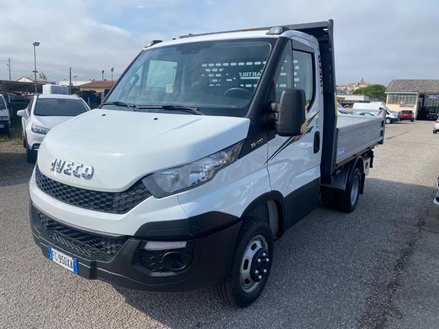 Iveco Daily 35C17 3.0 HPT Ribaltabile Trilaterale, del 2016, 260.000 km, in vendita a Sinalunga (SI)