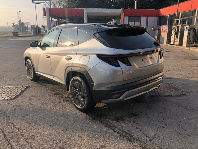 Hyundai TUCSON 1.6 HEV aut. X-TECH FULL HYBRID - foto 4 di 32