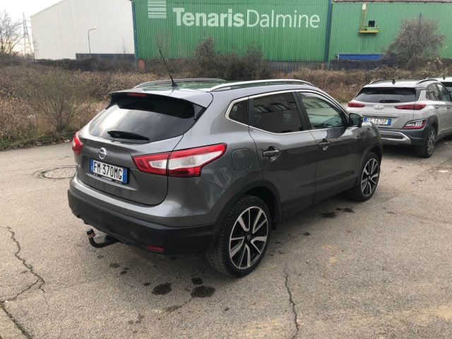 Nissan Qashqai 1.6 dCi 2WD N-Connecta Aut. + Gancio Traino - foto 3 di 4