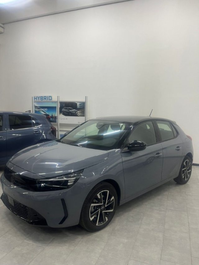 Opel Corsa Hybrid 110 CV aut. Edition, in vendita a Arcore (MB)