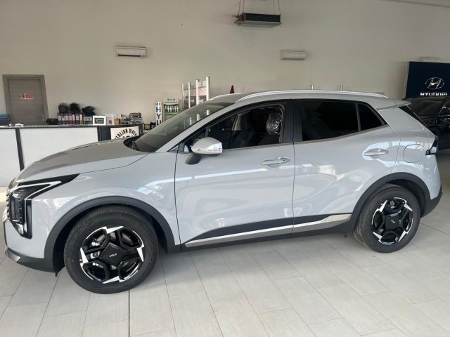 Kia Sportage BUSINNES 1.6 FULL HYBRID AUTOMATICA 2026 - foto 2 di 15