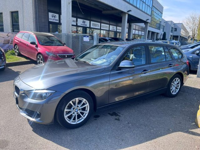BMW 318 d Touring Business aut. - foto 2 di 4