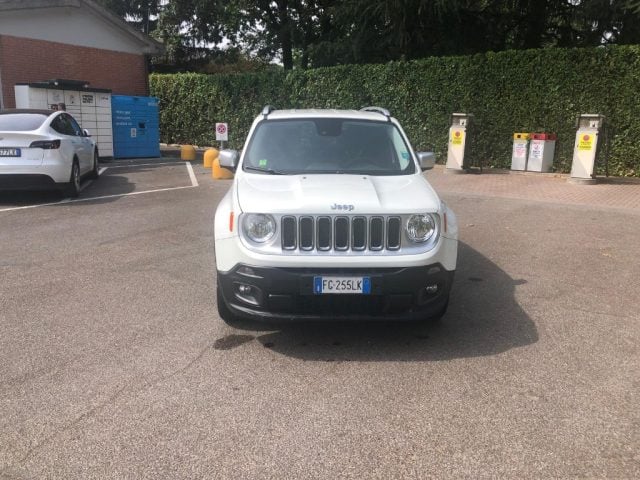 Jeep Renegade 2.0 Mjt 140CV 4WD Active Drive Low Limited - foto 3 di 4