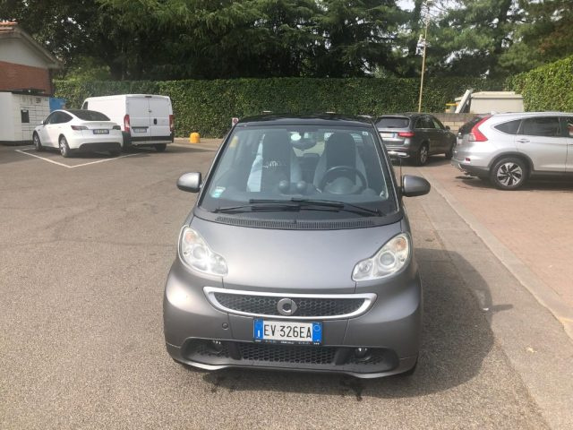 smart forTwo 1000 52 kW MHD coupé passion - foto 3 di 4