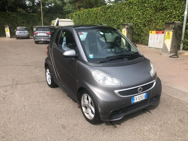 smart forTwo 1000 52 kW MHD coupé passion - foto 2 di 4