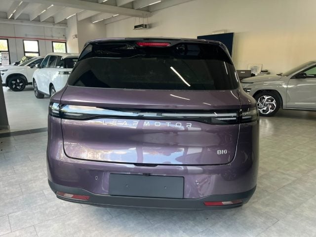 Leapmotor B10 reev plug in hybrid Life 218 CV - foto 4 di 4