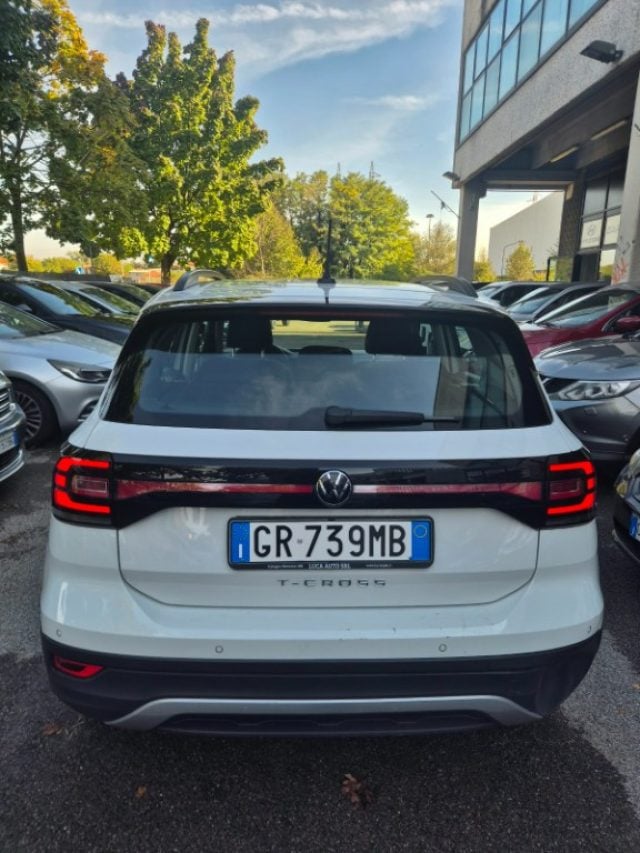 Volkswagen T-Cross 1.0 TSI 110 CV DSG Sport - foto 4 di 4