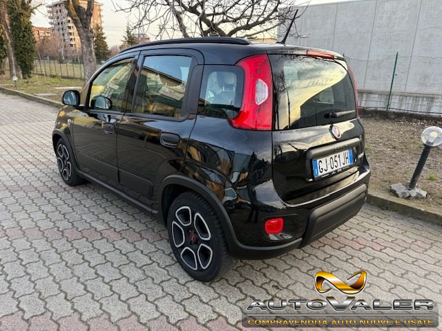 Fiat Panda 1.0 FireFly S&S Hybrid City Life - foto 2 di 4