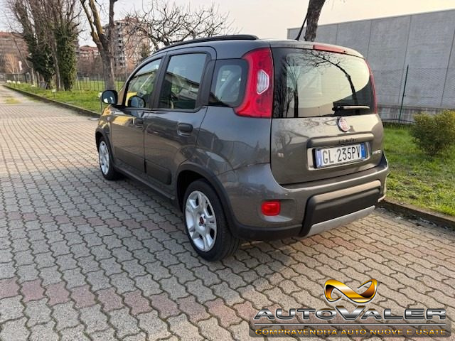 Fiat Panda 1.0 firefly hybrid City Life s&s 70cv 5p.ti - foto 4 di 4