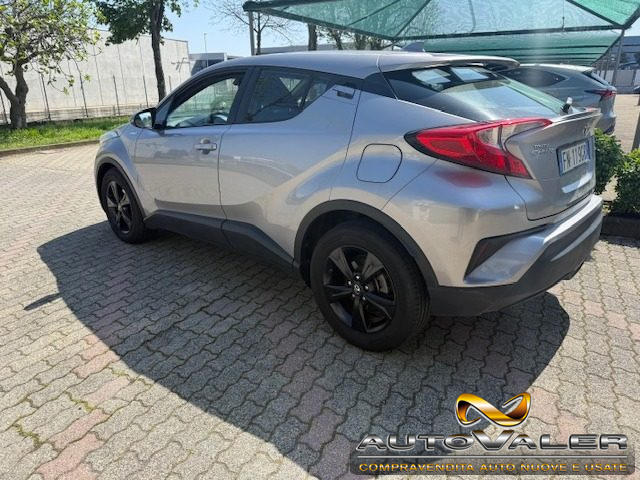 Toyota C-HR 1.8 Hybrid E-CVT Active - foto 3 di 4