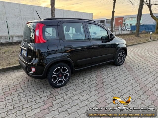 Fiat Panda 1.0 FireFly S&S Hybrid City Life - foto 4 di 4