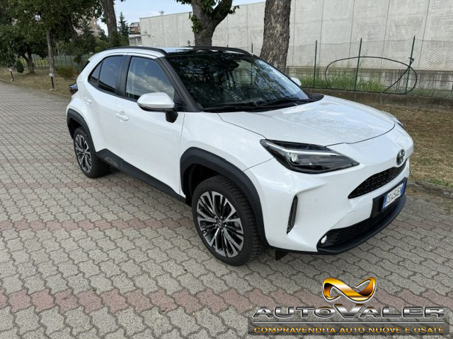 Toyota Yaris Cross 1.5 Hybrid 5p. E-CVT Lounge,Tetto. - foto 3 di 4