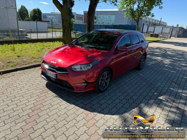 Kia cee'd 1.6 CRDi 136 CV MHEV SW km37000 - foto 3 di 4