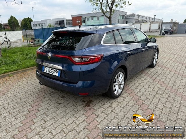 Renault Megane Sporter dCi 8V 110 CV EDC Energy Bose - foto 4 di 4