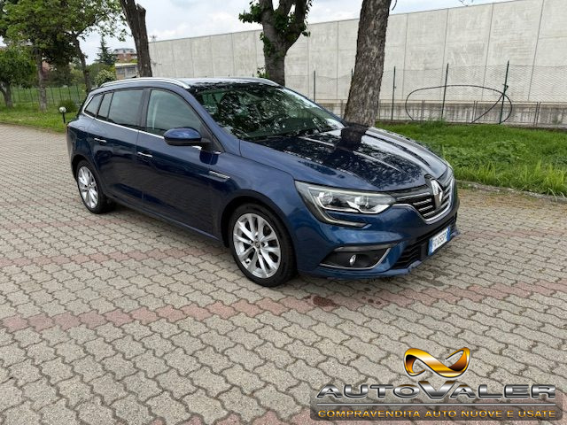 Renault Megane Sporter dCi 8V 110 CV EDC Energy Bose, del 2017, 199.000 km, in vendita a Rivoli (TO)