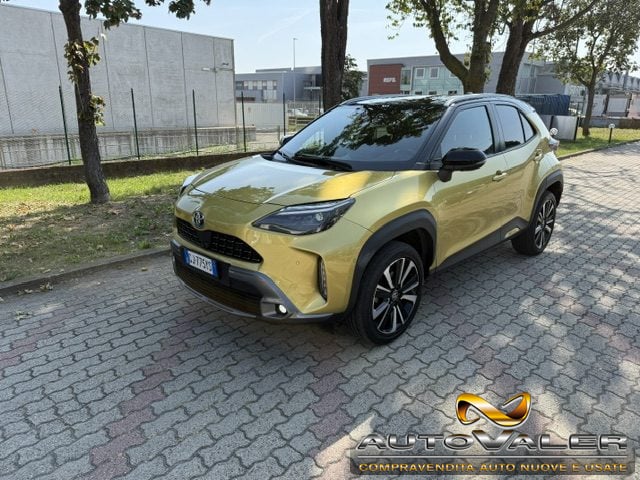 Toyota Yaris Cross 1.5 Hybrid 5p.Cv 116 E-CVT AWD-i 4x4,Premiere - foto 2 di 4