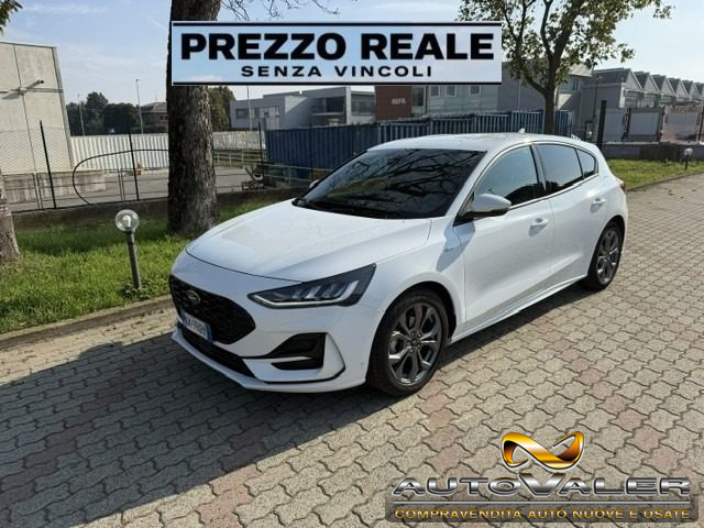 Ford Focus 1.0 EcoBoost Hybrid 155 CV Power. 5p. ST-Line, del 2022, 82.000 km, in vendita a Rivoli (TO)