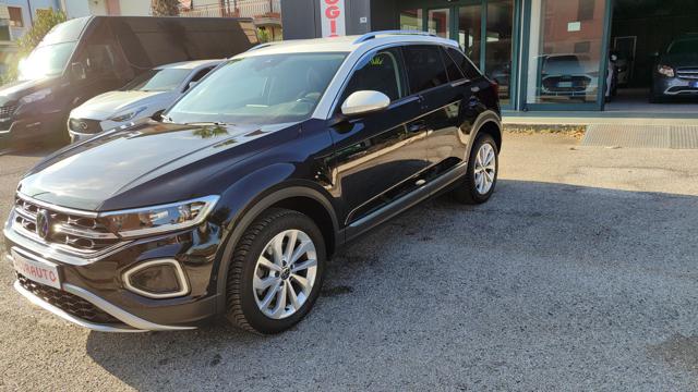 Volkswagen T-Roc 2.0 tdi Style DSG "MATRIX"ACC"CAMERA"NAVI" - foto 2 di 4
