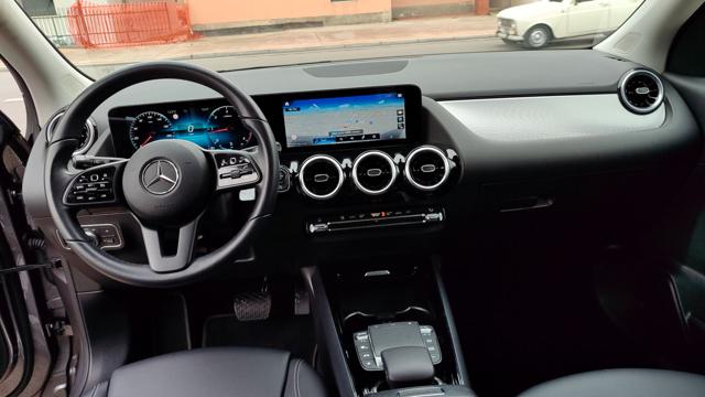 Mercedes-Benz GLA 180 d Automatic Style "LED" NAVI"CAMERA", del 2023, 68.000 km, in vendita a San Benedetto Del Tronto (AP)