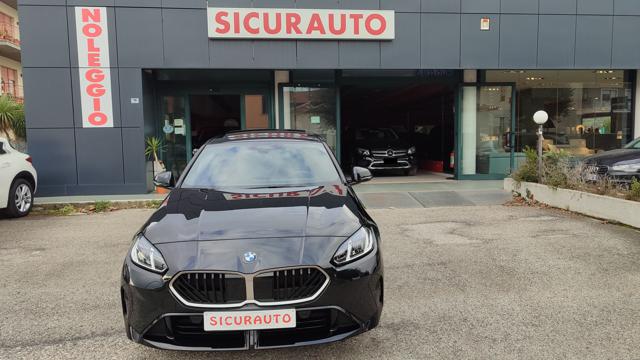 BMW 118 d MSport "PANO "CAMERA"PELLE"AMBIENTE"18 - foto 3 di 27
