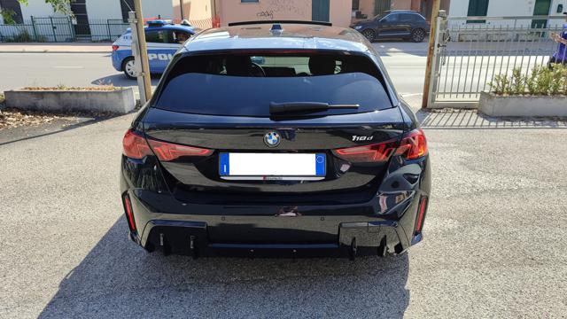 BMW 118 d MSport "PANO "CAMERA"PELLE"AMBIENTE"18 - foto 2 di 27