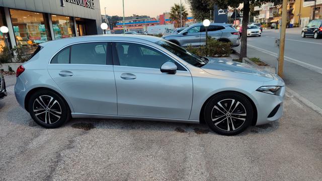 Mercedes-Benz A 180 d Automatic Progressive "LED"NAVI"CAMERA" - foto 2 di 4