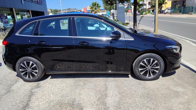 Mercedes-Benz B 180 d Automatic Sport "NAVI"LED"CAMERA"PELLE", del 2022, 30.500 km, in vendita a San Benedetto Del Tronto (AP)