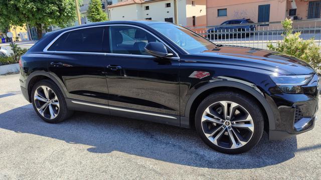 Audi Q8 45 TDI quattro tiptronic Sport "22"VIRTUAL"PELLE" - foto 2 di 4