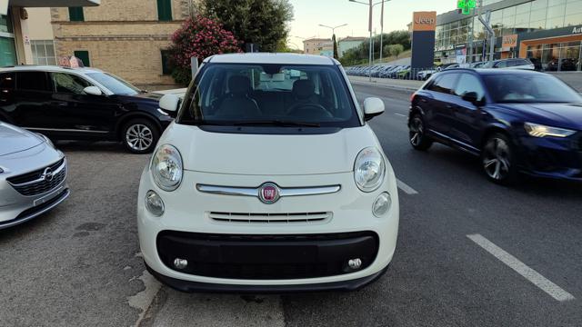 Fiat 500L 0.9 TwinAir Turbo Natural Power Lounge, del 2017, 102.000 km, in vendita a San Benedetto Del Tronto (AP)