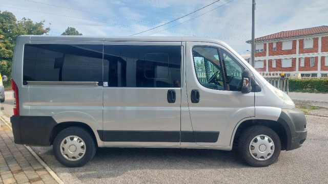 Fiat Ducato 30 2.3 MJT pedana disabili - 7 posti - foto 4 di 4