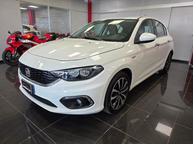 Fiat Tipo 1.4 5 porte Easy - foto 3 di 4