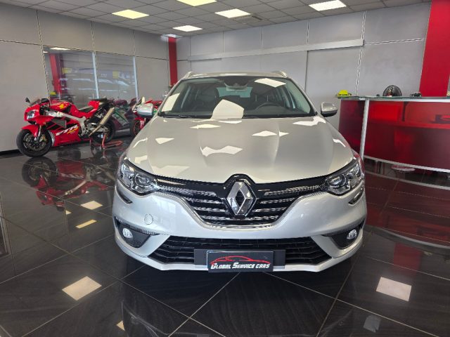 Renault Megane Sporter dCi 8V Energy Zen - foto 2 di 4