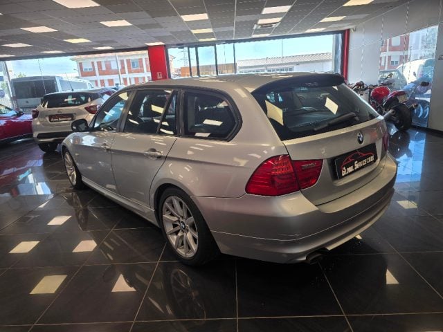 BMW 318 d 2.0 143CV cat Touring - foto 4 di 4