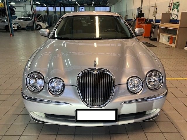 Jaguar S-Type (X202) 2.5 V6 24V cat Executive usato a CASSINO