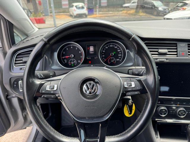 Volkswagen Golf 1.5 TGI DSG 5p. Executive BlueMotion Technology, del 2019, 149.000 km, in vendita a Cassino (RM)