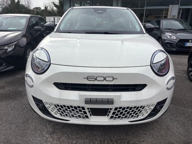 Fiat 600 Hybrid 145 CV DCT MHEV Icon usato a CASSINO