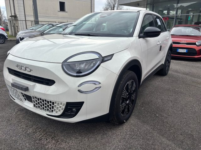 Fiat 600 Hybrid 145 CV DCT MHEV Icon - foto 2 di 4